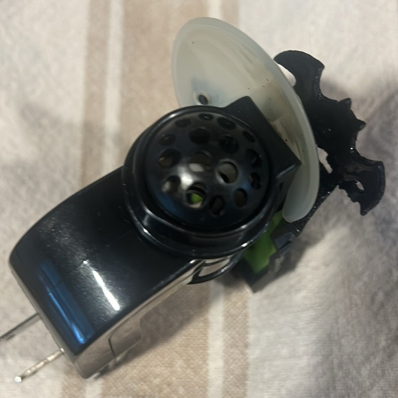 Bath and body works wallflower plug in nightlight. Haunted House - Picture 3 of 3